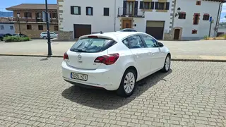 Opel Astra 1.6 CDTi 135cv
