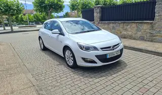Opel Astra 1.6 CDTi 135cv