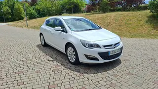 Opel Astra 1.6 CDTi 135cv