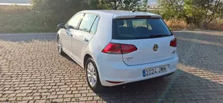Volkswagen Golf 1.6 TDI 110cv 