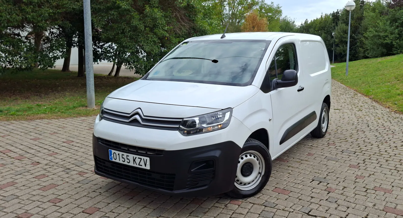 Citroen Berlingo Talla M BlueHdi 75cv