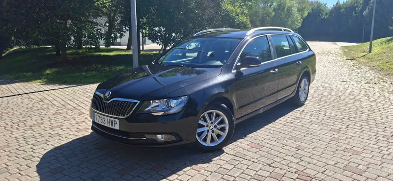 Skoda Superb 2.0 TDI 140cv